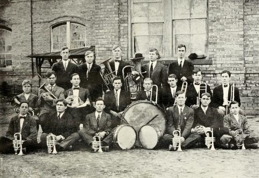 pineburr1912camp_0049 1912 band