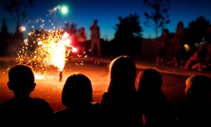 KidsAndFireworksCrop