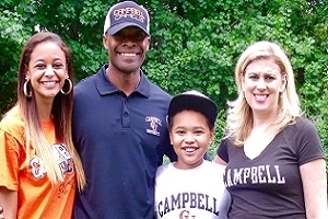 gilberts_family_for_web-300x200